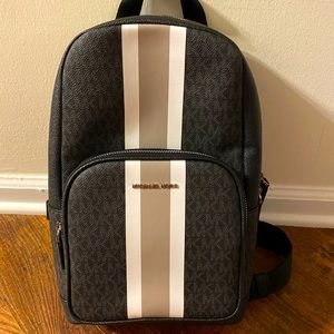 Michael Kors Mens Sling Pack